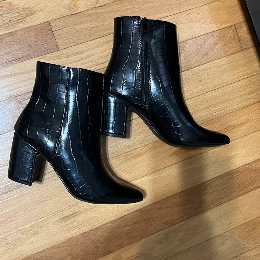 ESPRIT Womens Black Cushioned Pointed Toe Block Heel Zip-Up Booties 9M NEW